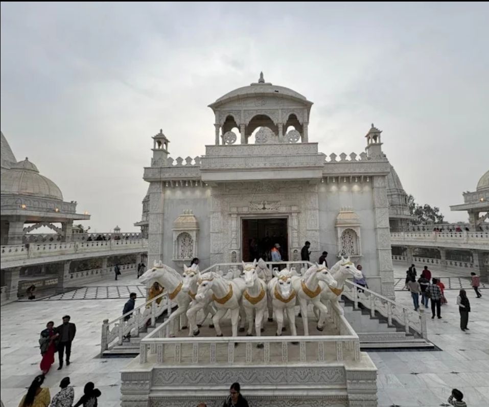 एप्पल हॉस्पिटल ग्वालियर में उपचारित  बच्ची प्राचीन जाटव पूर्ण रूप से स्वस्थ हुई   