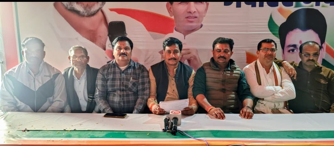 जिले से बड़ी संख्या में कांग्रेसजन 24 फरवरी को भोपाल पहुंचकर विधानसभा का घेराव करेंगे -अशोक दांगी बगदा